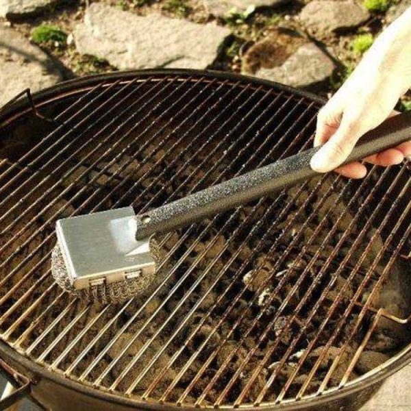 Como limpar o grill da churrasqueira? Limpeza do grill da churrasqueira