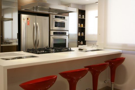 Cozinha aberta para promover interação