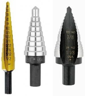 Brocas com escalonamento