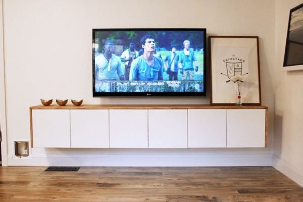 Escondendo cabos da TV
