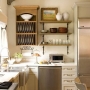 Como organizar cozinha pequena e com pouco espaço? Dicas simples!